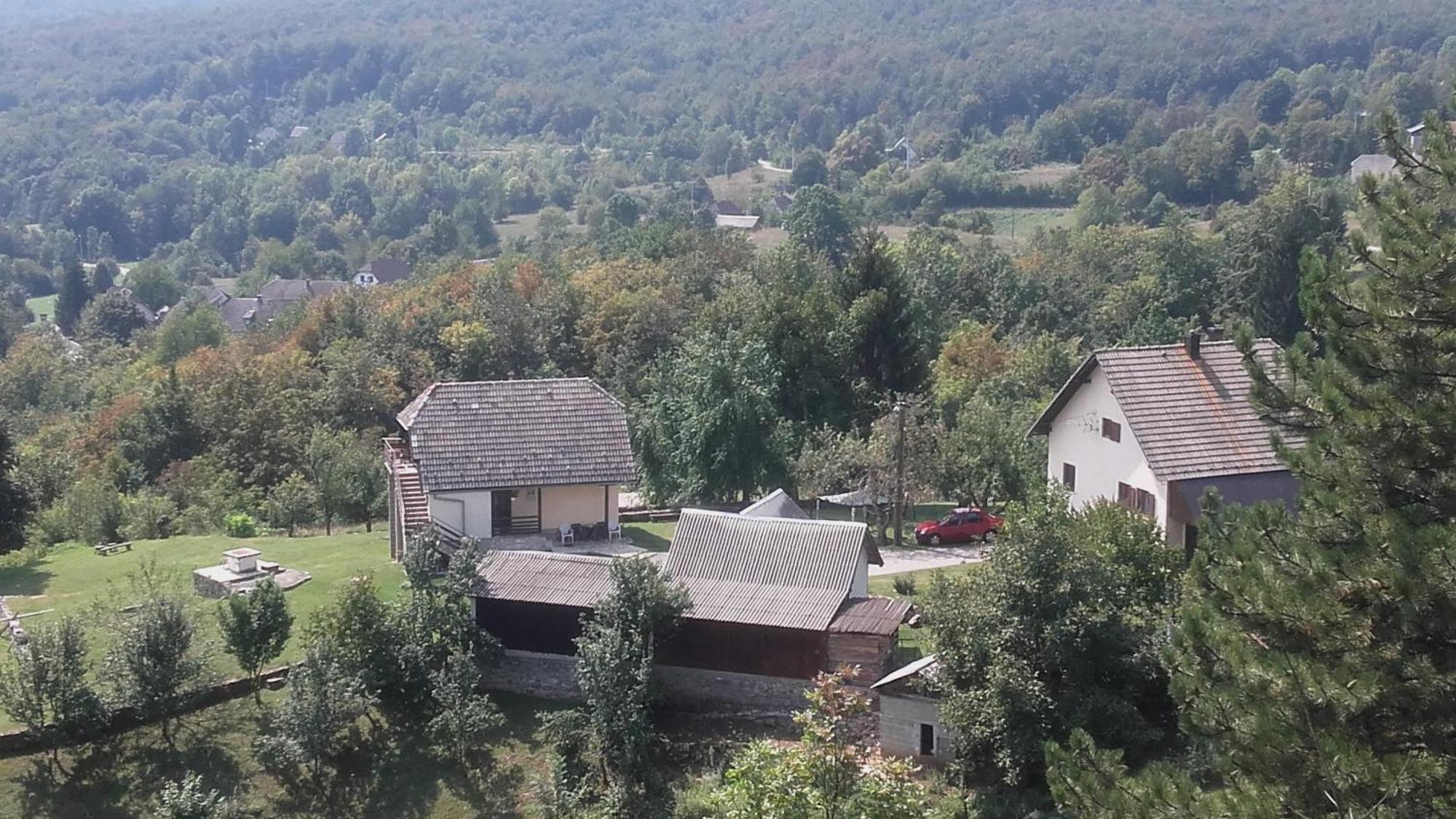 Guesthouse Loncar Plitvicka Jezera Exterior photo
